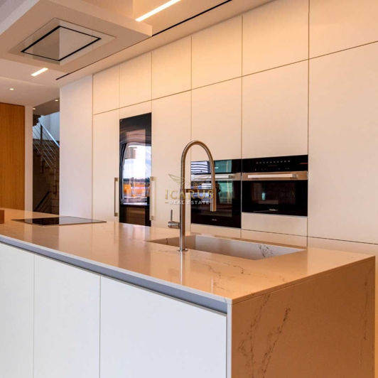 Image No.7-3 Bed House for sale