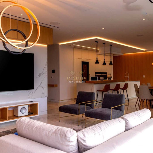 Image No.8-3 Bed House for sale