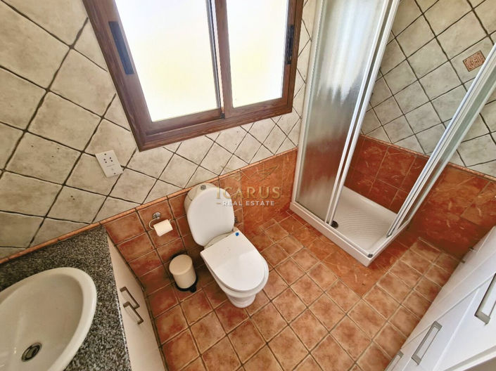 Image No.13-3 Bed House for sale