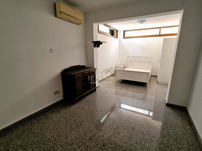 Image No.16-3 Bed House for sale