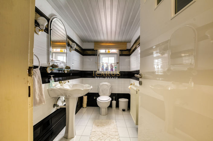 Image No.13-4 Bed House for sale