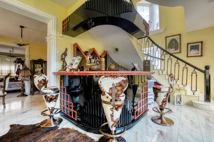 Image No.3-4 Bed House for sale