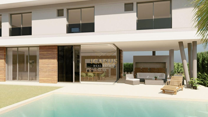 Image No.10-4 Bed House for sale