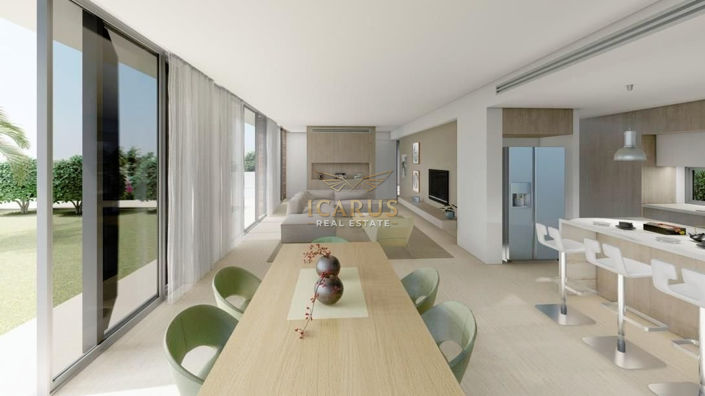 Image No.12-4 Bed House for sale