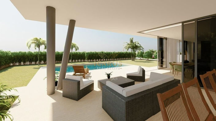 Image No.3-4 Bed House for sale