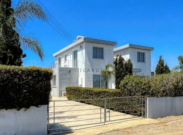 Image No.1-5 Bed House for sale