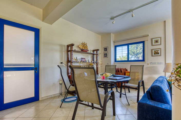 Image No.18-6 Bed House for sale