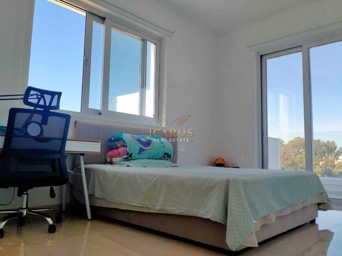 Image No.9-Maison de 4 chambres à vendre à Paralimni