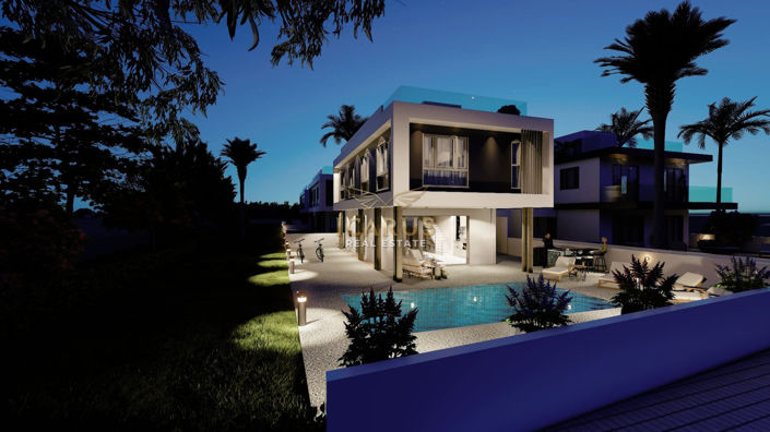 Image No.8-4 Bed House for sale