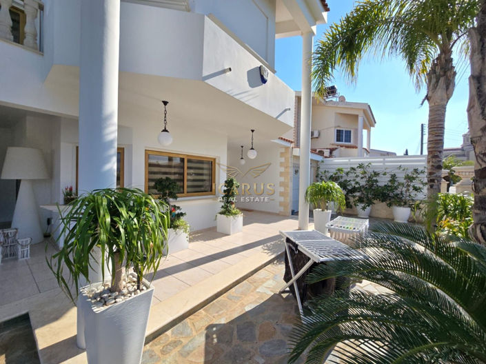 Image No.29-Maison de 4 chambres à vendre à Paralimni