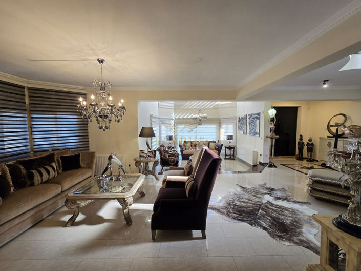 Image No.4-Maison de 4 chambres à vendre à Paralimni