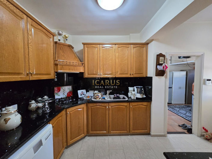 Image No.5-Maison de 4 chambres à vendre à Paralimni