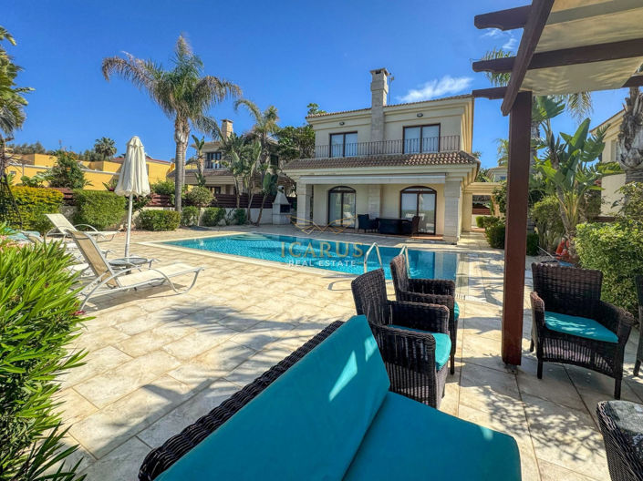 Image No.1-4 Bed House for sale