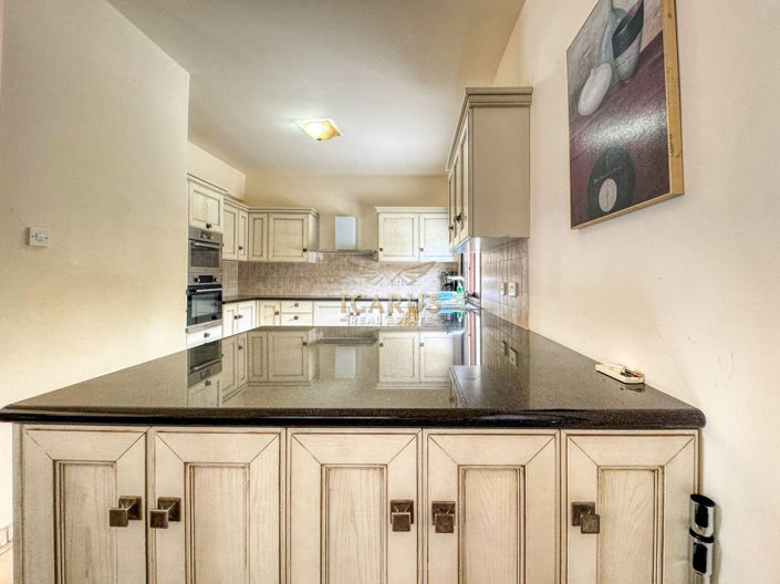 Image No.13-4 Bed House for sale