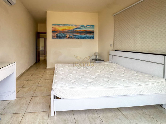 Image No.19-4 Bed House for sale