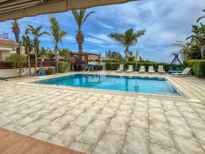 Image No.4-4 Bed House for sale