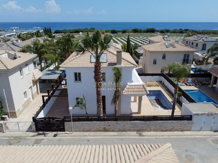 Image No.1-3 Bed House for sale