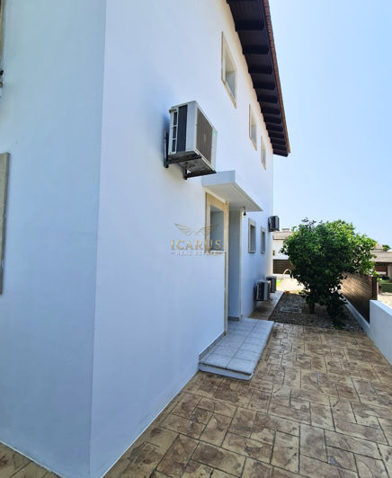 Image No.11-3 Bed House for sale