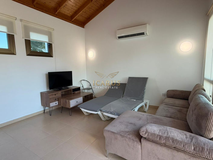 Image No.13-3 Bed House for sale