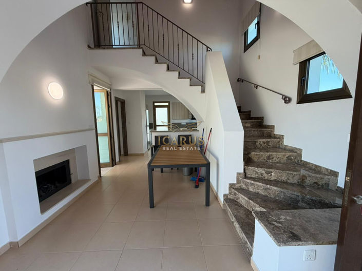 Image No.16-3 Bed House for sale