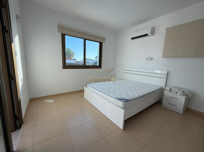 Image No.24-3 Bed House for sale