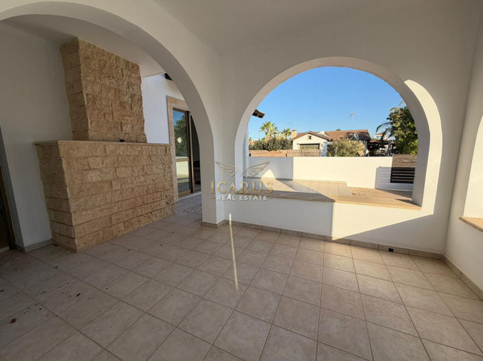 Image No.28-3 Bed House for sale