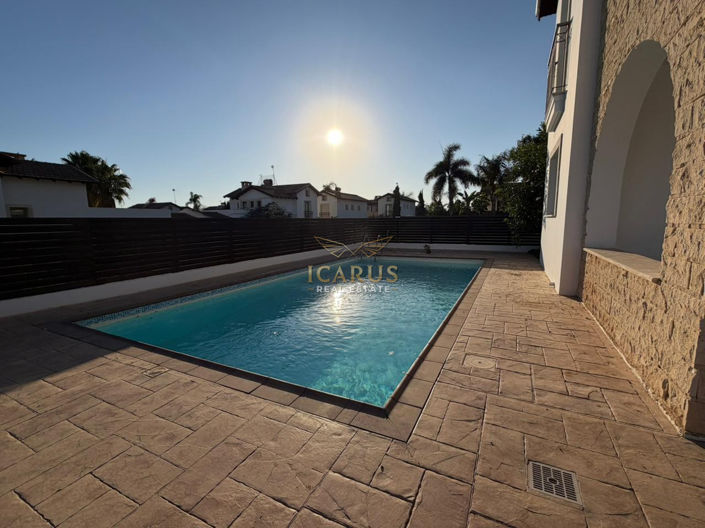 Image No.29-3 Bed House for sale