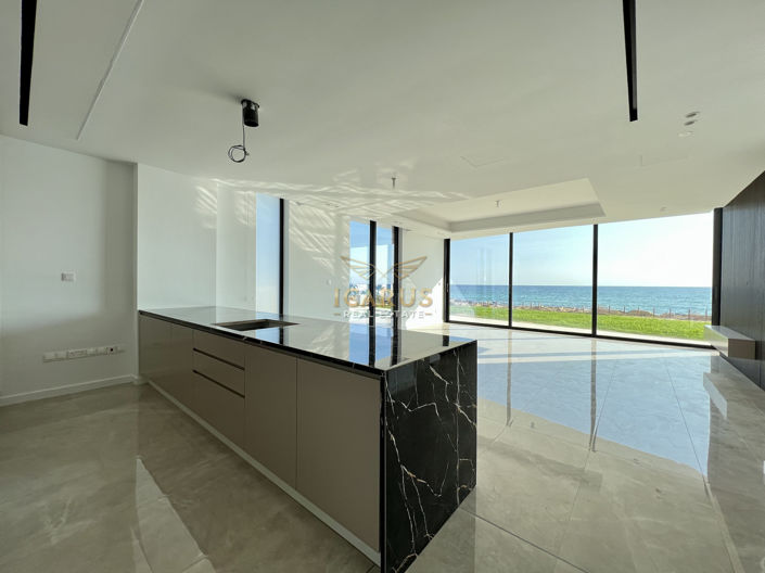 Image No.10-4 Bed House for sale