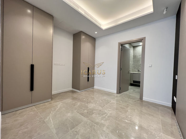 Image No.36-4 Bed House for sale