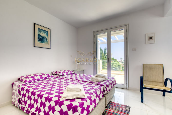 Image No.27-4 Bed House for sale