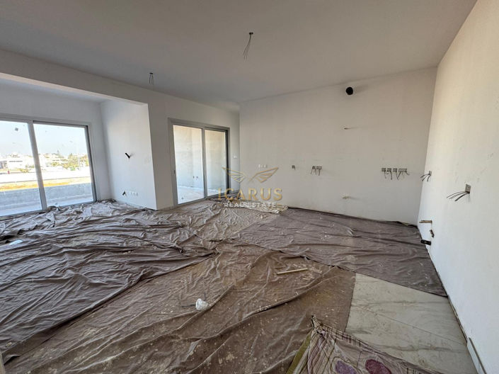 Image No.4-Appartement de 2 chambres à vendre à Deryneia