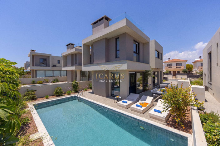 Image No.2-3 Bed House for sale