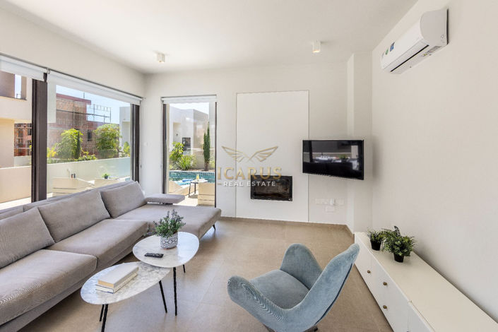 Image No.13-3 Bed House for sale