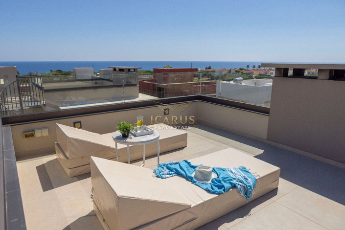 Image No.19-3 Bed House for sale