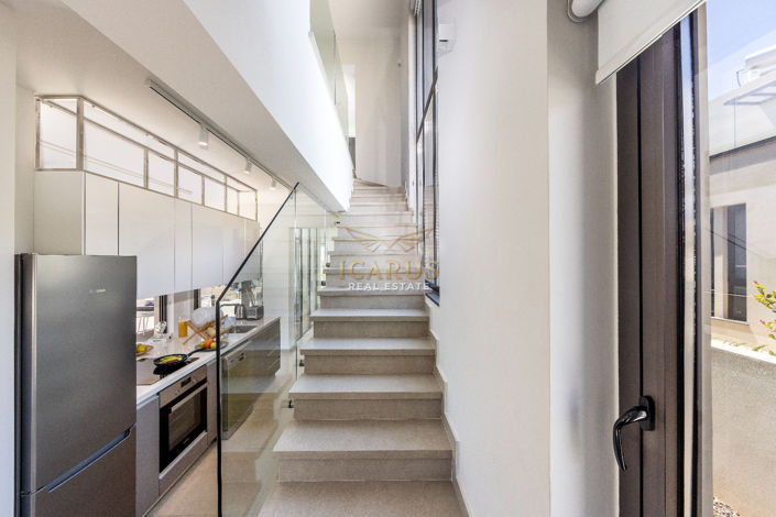 Image No.6-3 Bed House for sale