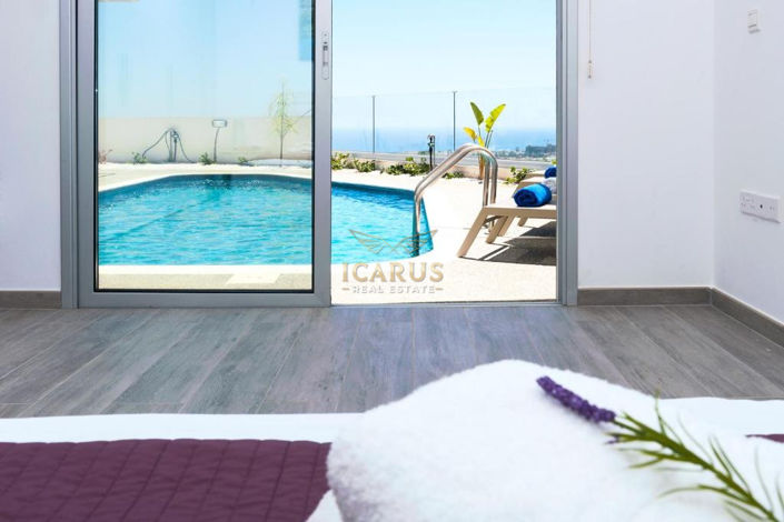 Image No.13-3 Bed House for sale