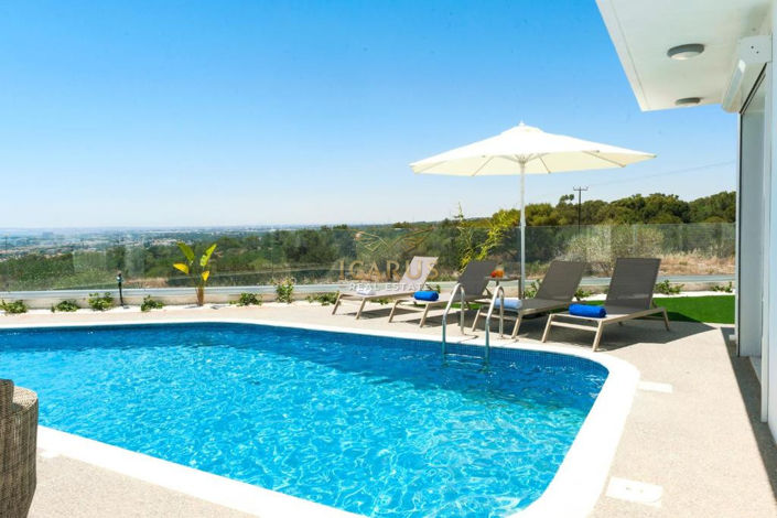 Image No.22-3 Bed House for sale