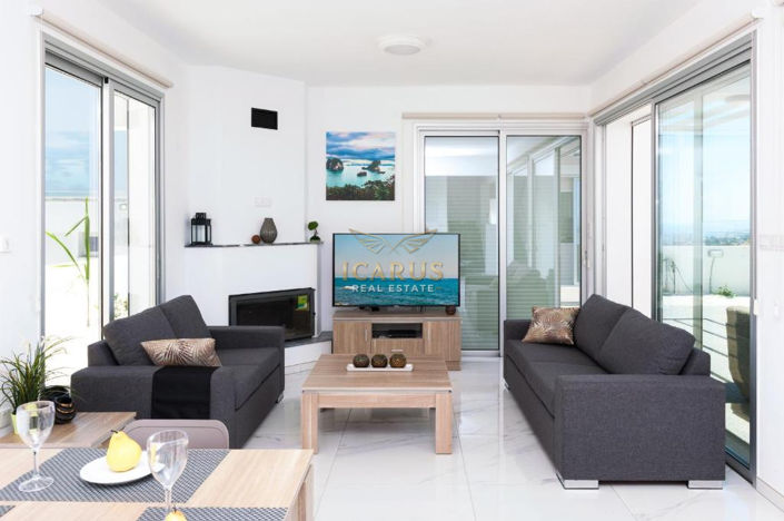 Image No.8-3 Bed House for sale