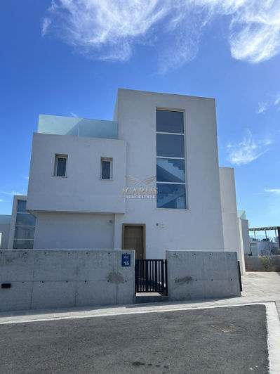 Image No.14-4 Bed House for sale