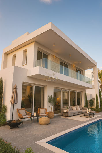 Image No.2-4 Bed House for sale