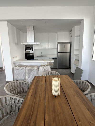 Image No.20-4 Bed House for sale