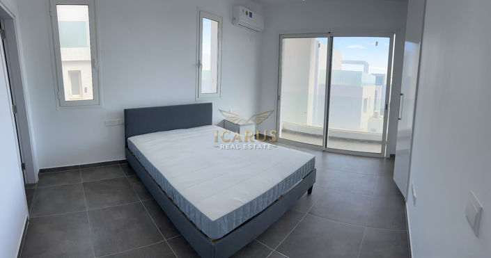 Image No.34-4 Bed House for sale