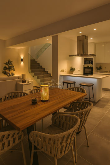 Image No.7-4 Bed House for sale