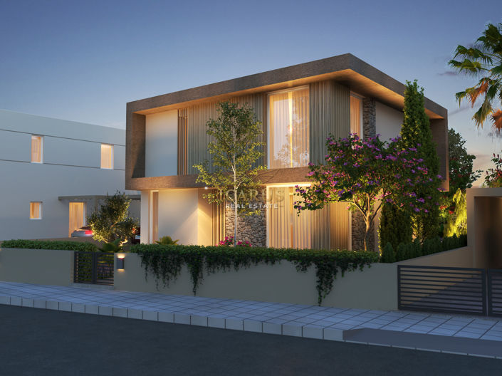 Image No.8-3 Bed House for sale