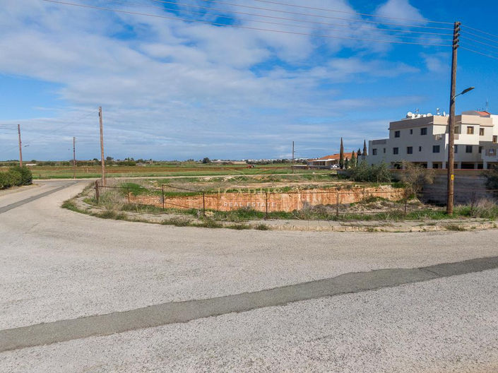 Image No.3-Plot for sale