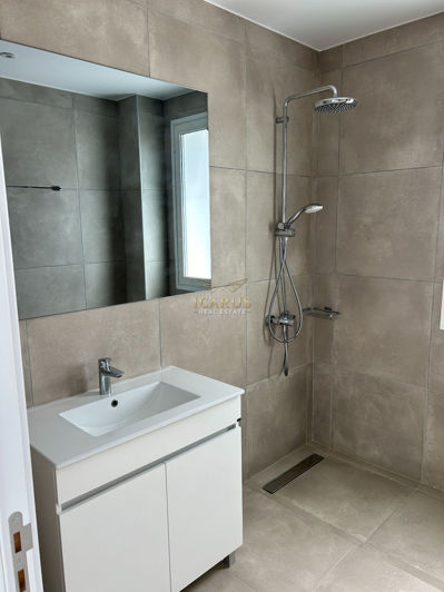 Image No.12-3 Bed House for sale