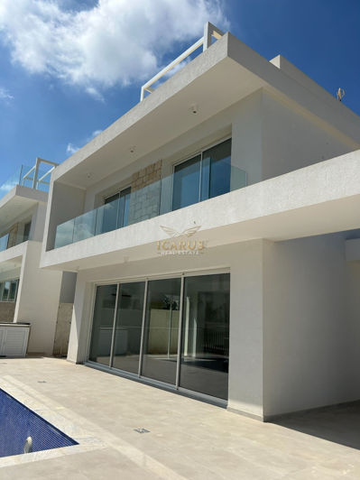 Image No.3-3 Bed House for sale