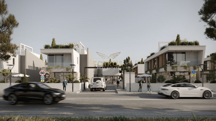 Image No.2-4 Bed House for sale