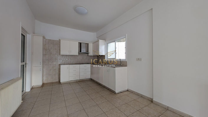 Image No.15-3 Bed House for sale