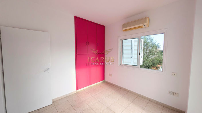 Image No.21-3 Bed House for sale